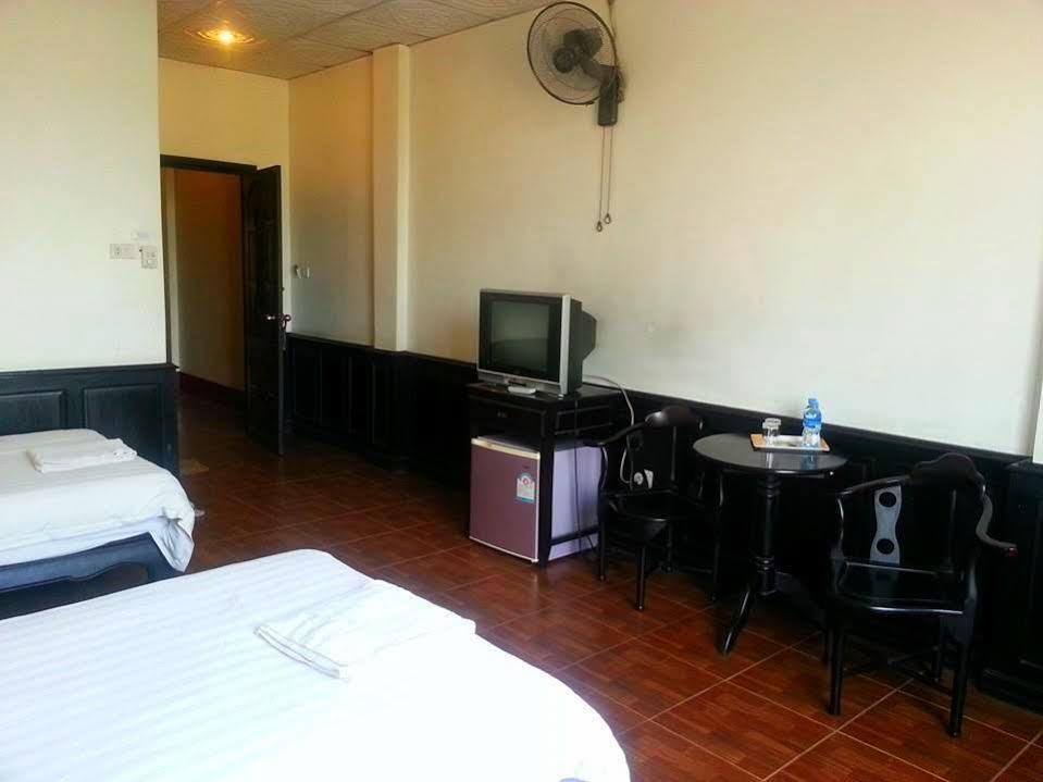 Sengphachanh Hotel 2 비엔티안 외부 사진