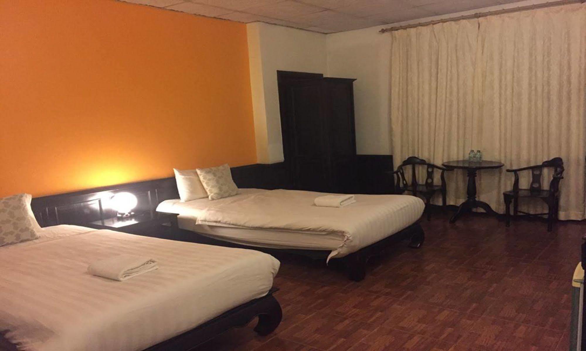 Sengphachanh Hotel 2 비엔티안 외부 사진